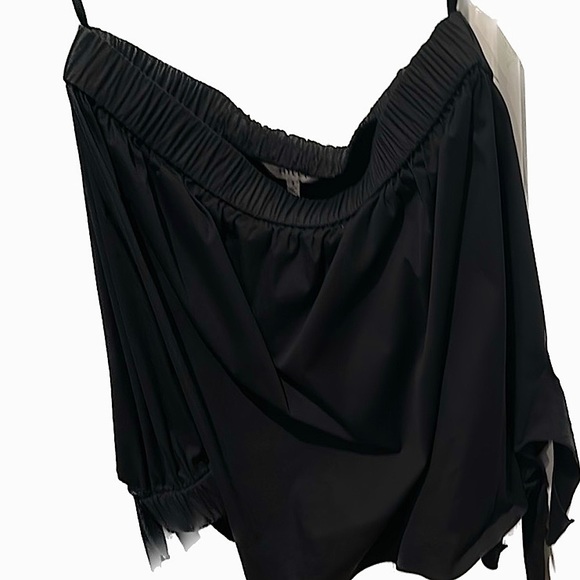 Black MILLY “Blithe”, off the shoulder top w/ bow accents. Elegant whimsy Sz S - Picture 3 of 12